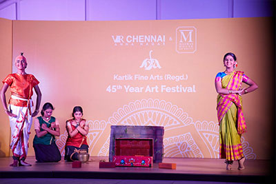 Himaja group at Kartik Fine Arts 2019