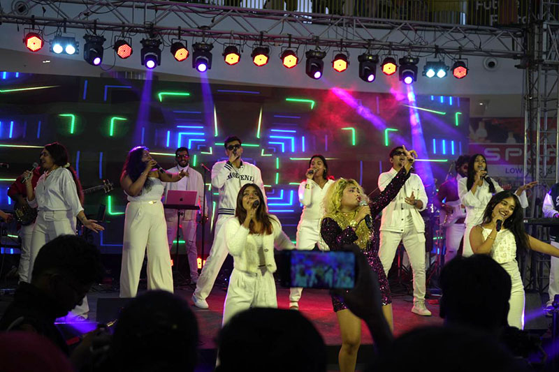 Holiday Splendour: The EL FE Choir Shines! - 13th December 2025