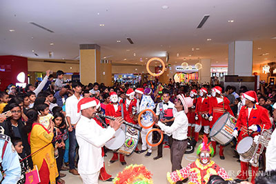 Santa Parade - Holiday Splendour on 25th December 2018