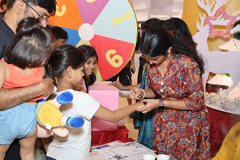 VR Chennai Rings in the Holidays! #HOLIDAYSPLENDOUR - 5th to 7th December 2025