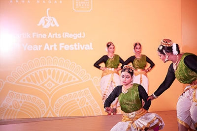 Sudha Vijayakumar and group at Kartik Fine Arts 2019