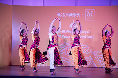 Vaidehi Group at Kartik Fine Arts 2019